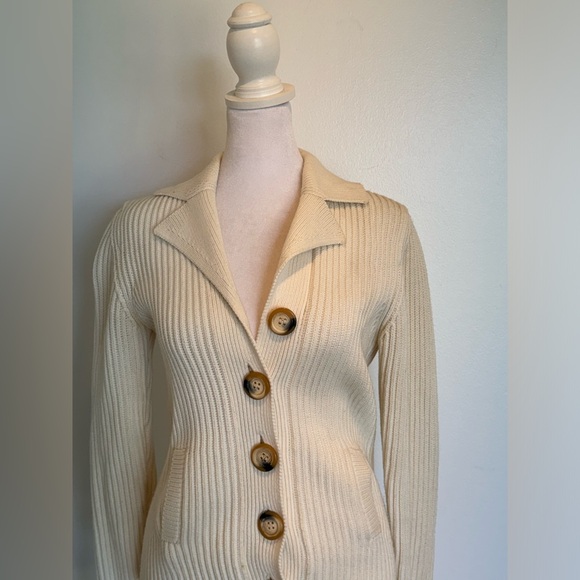 HR White Button Up Cardigan - Size Small - Picture 5 of 8